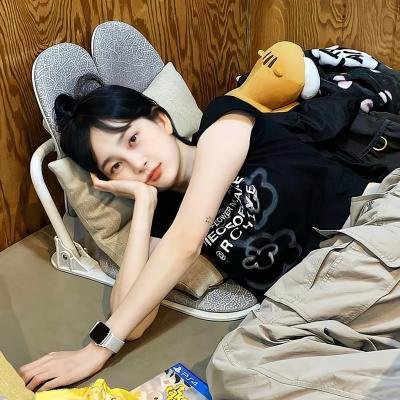 彩虹少年穿越大冒险